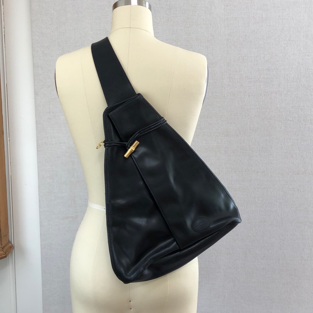 *SOLD* Longchamp Paris Black Leather Crossbody Bag